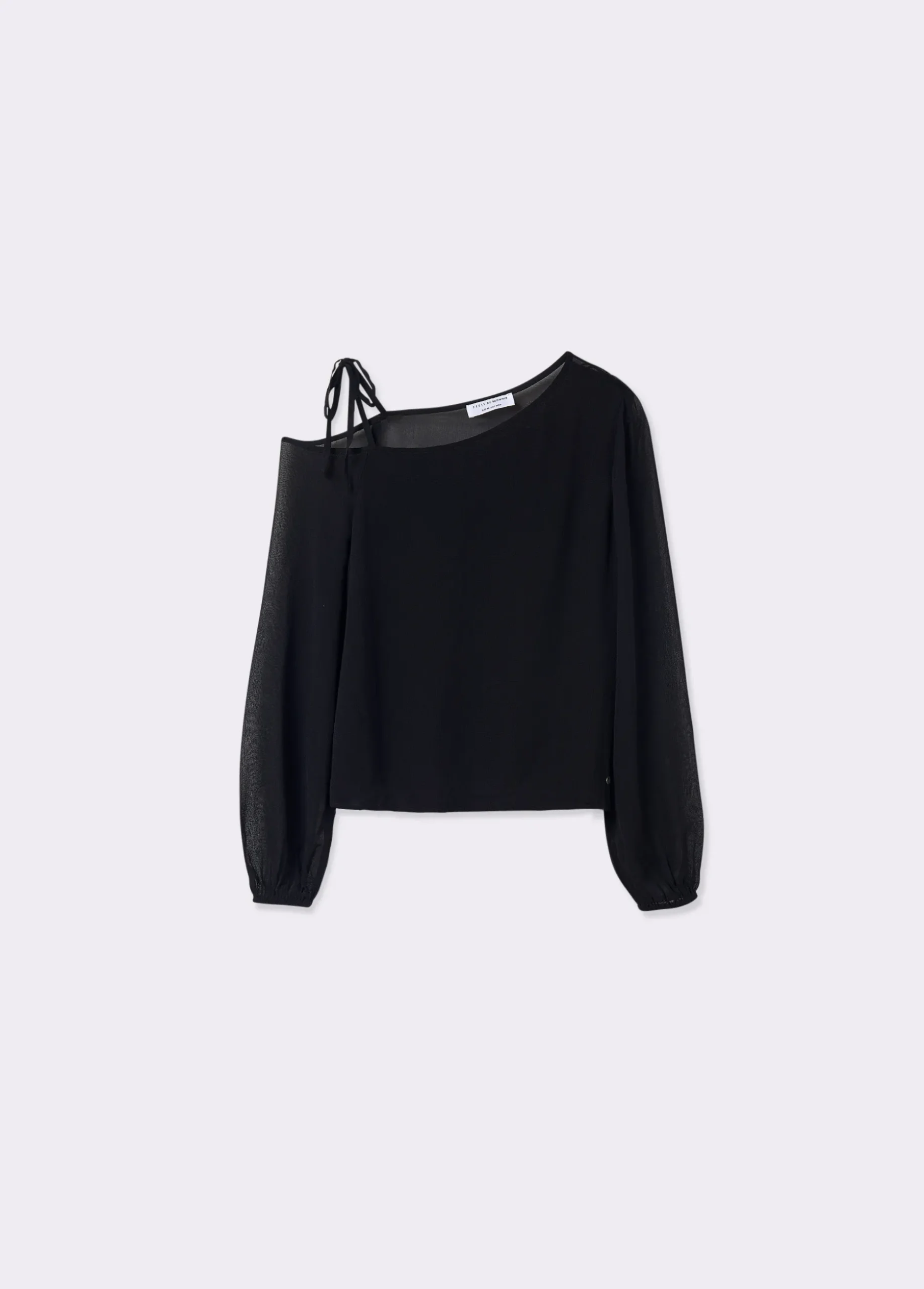 Blusa asimétrica manga larga