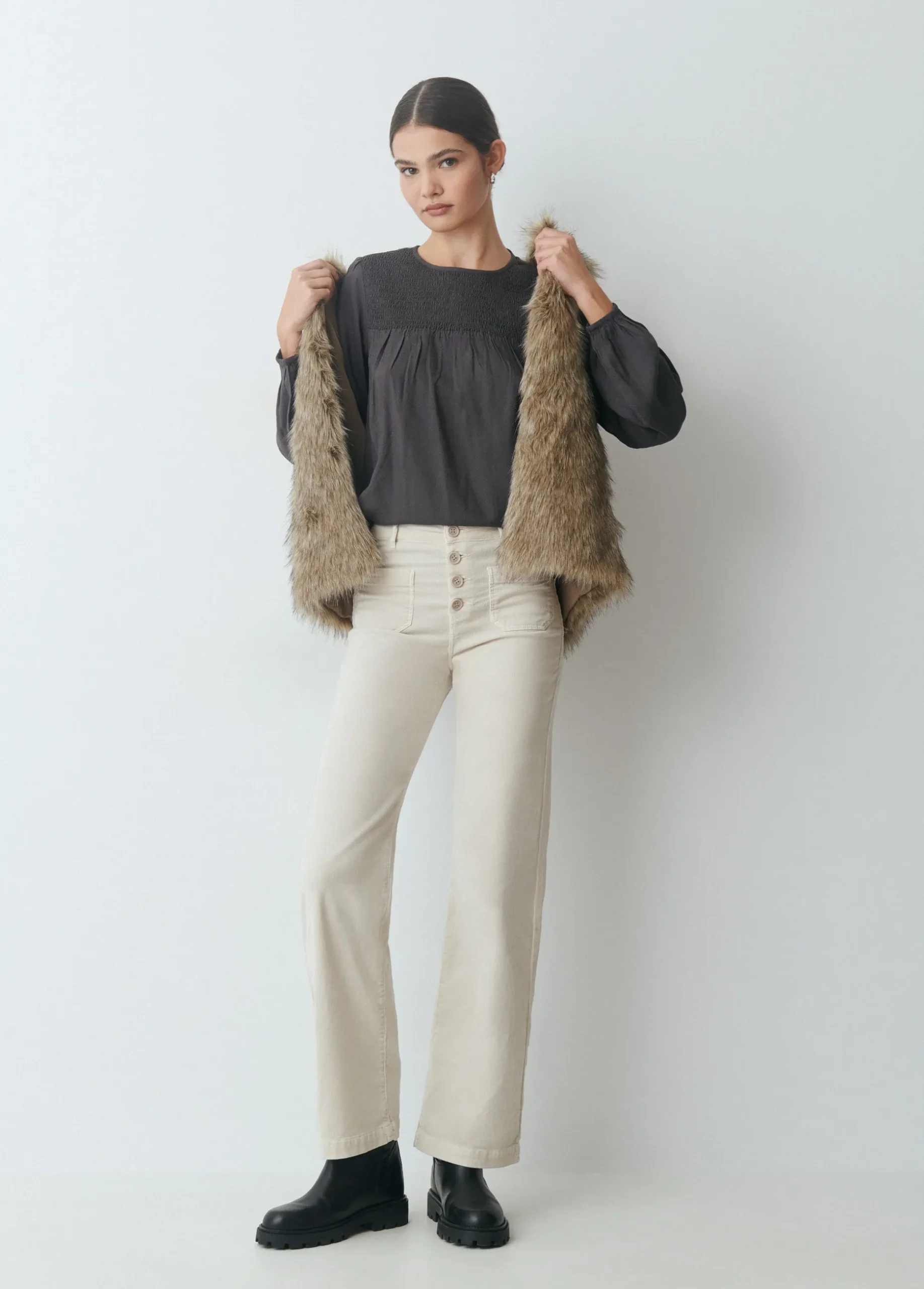 Blusa pecherín smock
