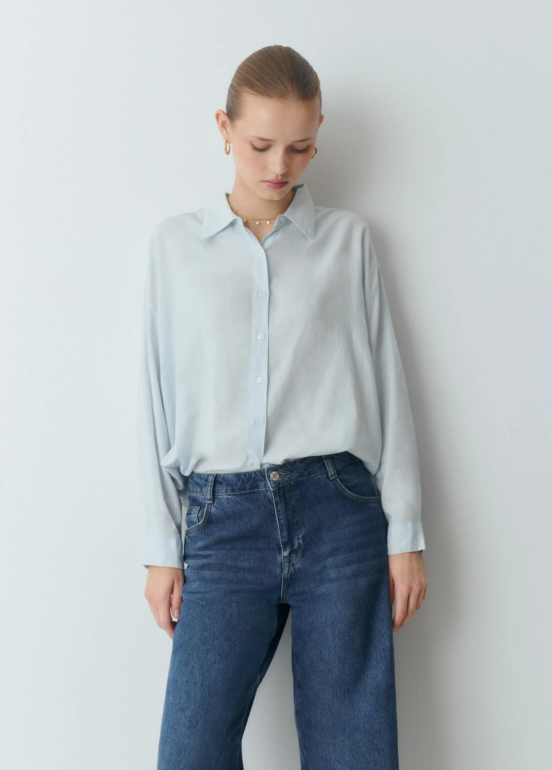 Camisa básica lisa