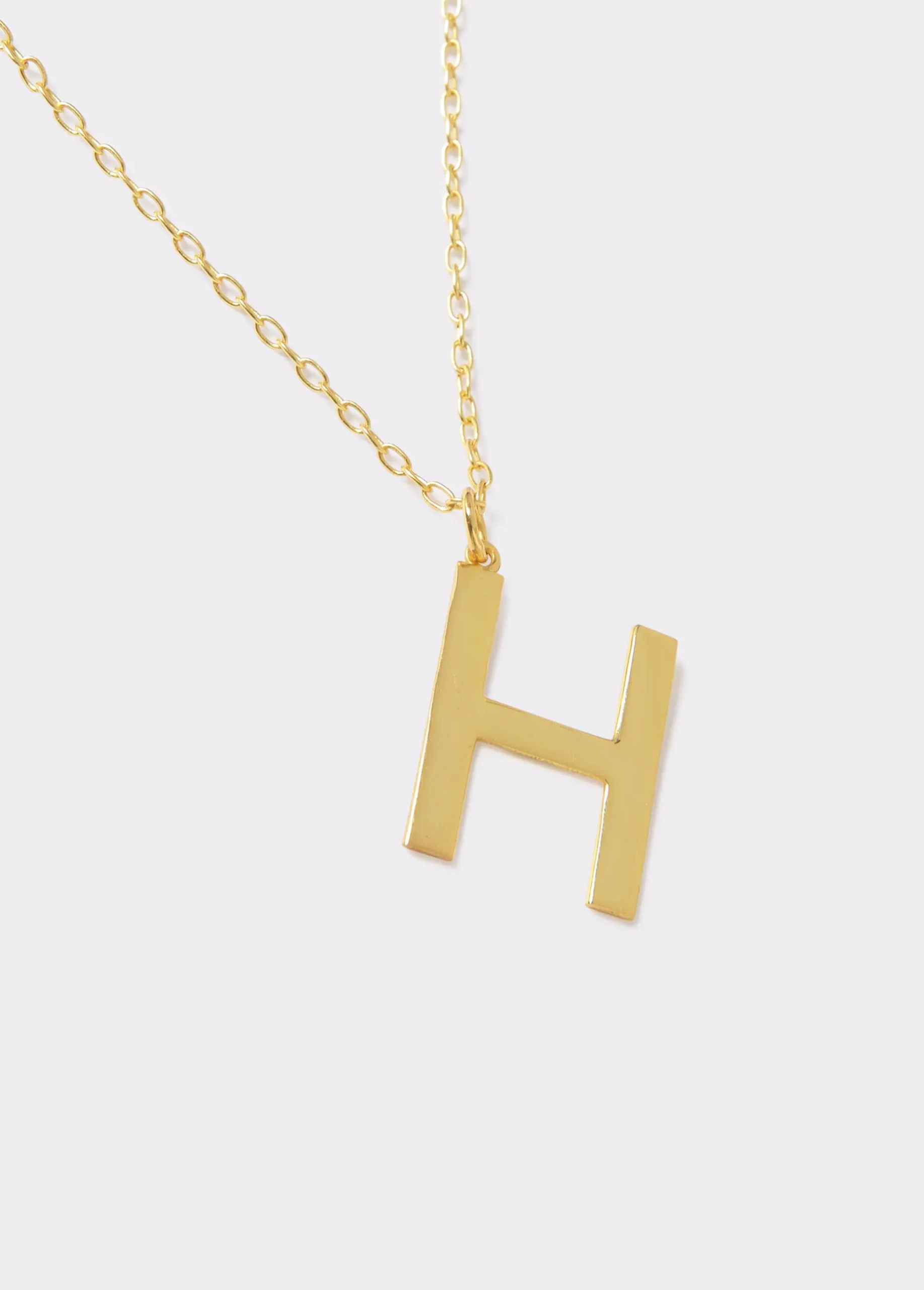 Collar inicial H