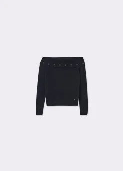 Jersey eyelets