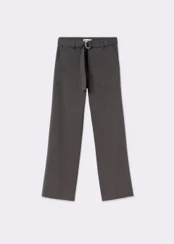 Pantalón recto con cinturón