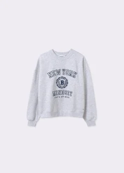 Sudadera gris vigore bordado